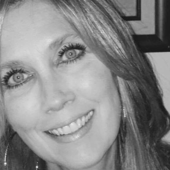 Meet your Posher, Tanya - Picture 1 of 1